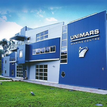 Riga Unimars Hotel 外观 照片