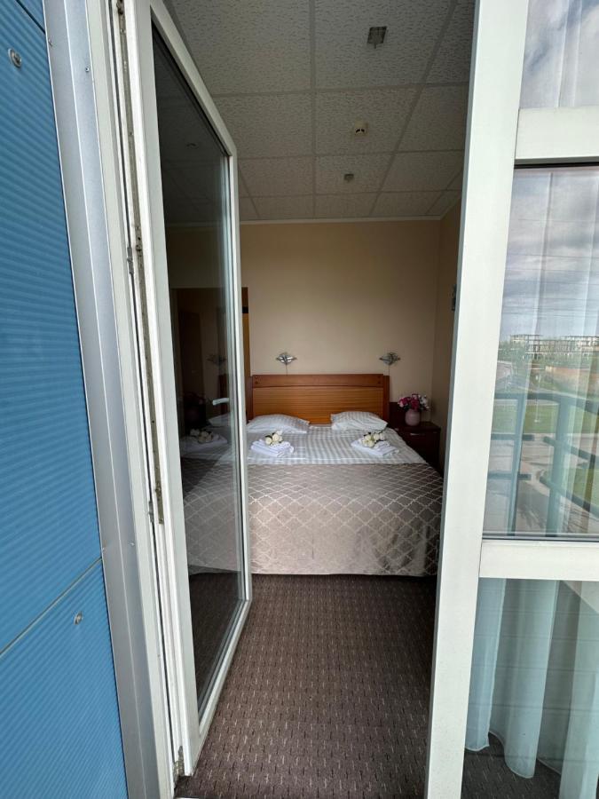 Riga Unimars Hotel 外观 照片
