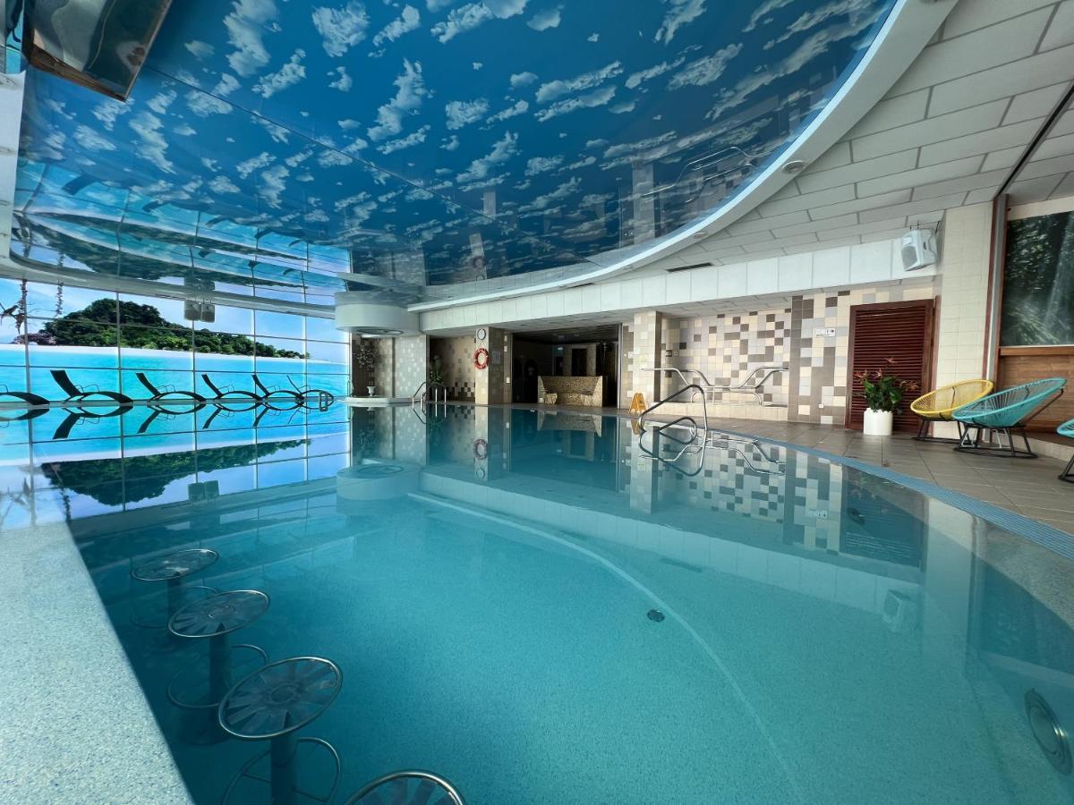 Riga Unimars Hotel 外观 照片