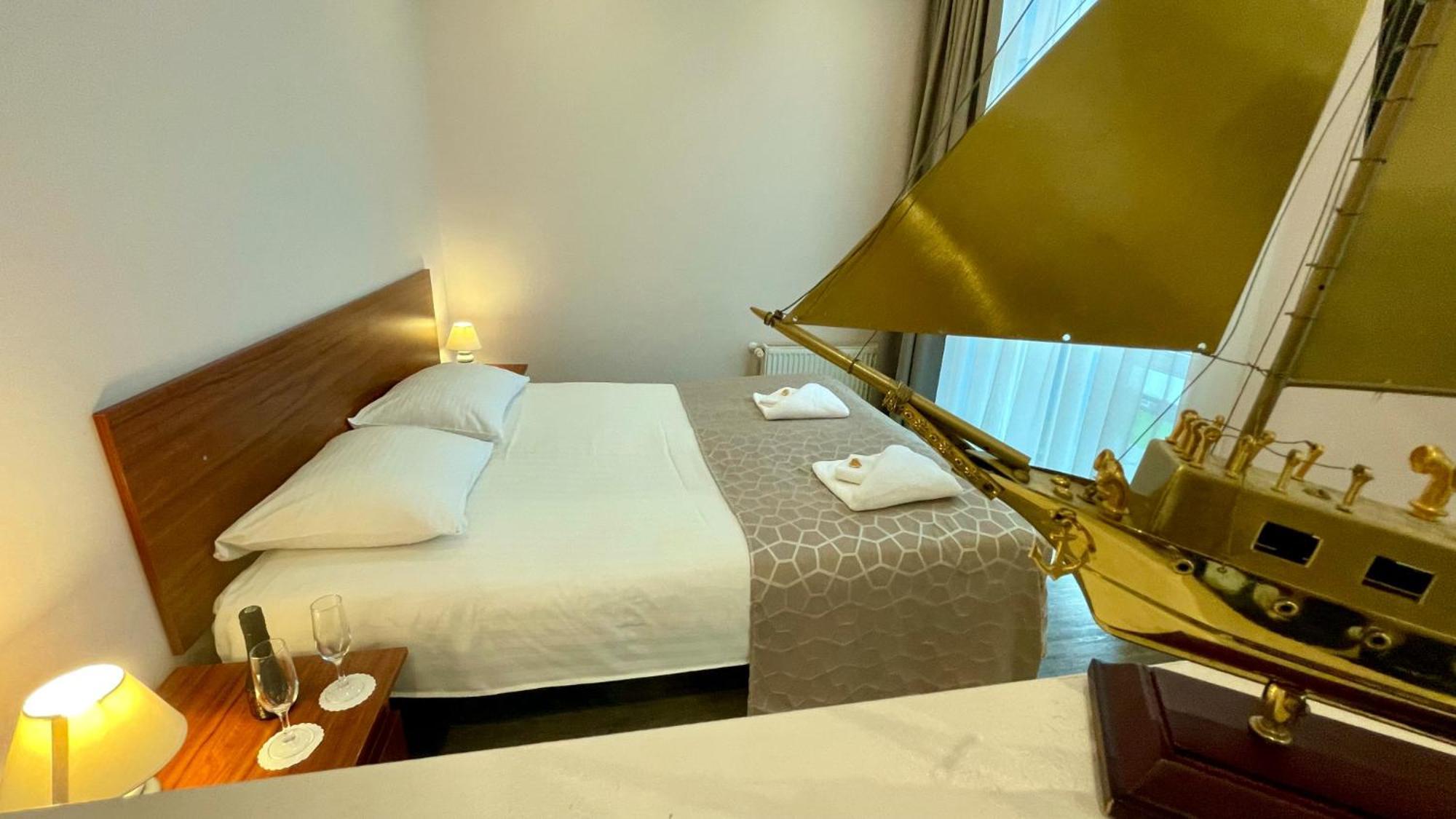 Riga Unimars Hotel 外观 照片