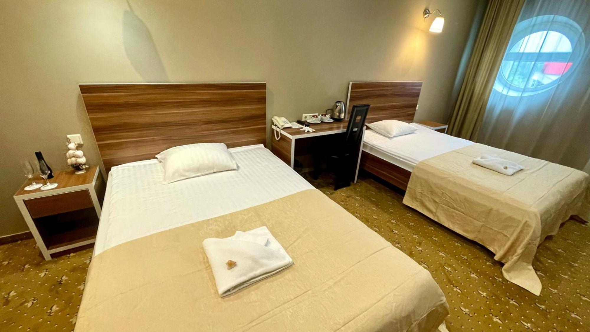 Riga Unimars Hotel 外观 照片